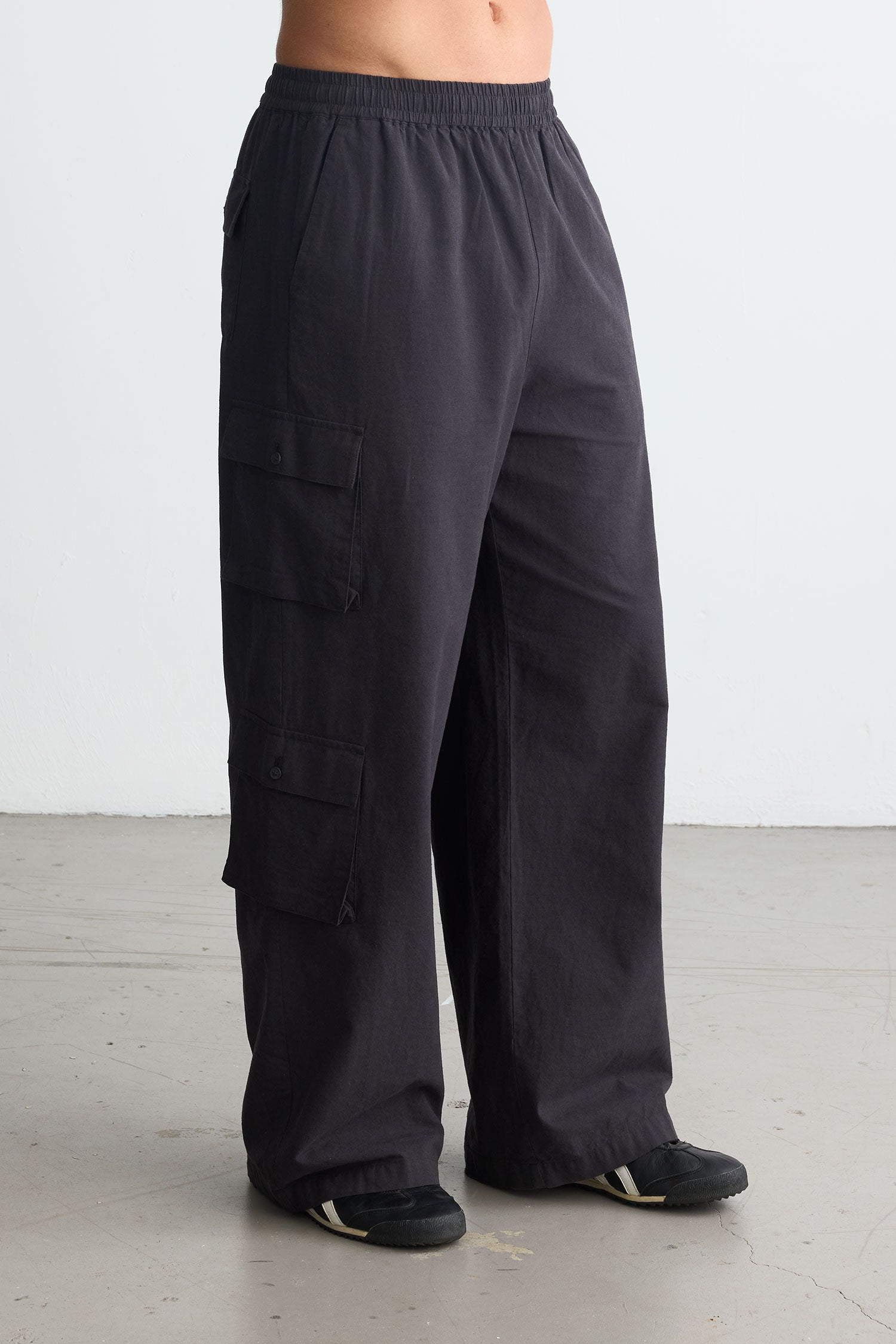 Summer Cargo Pants Black