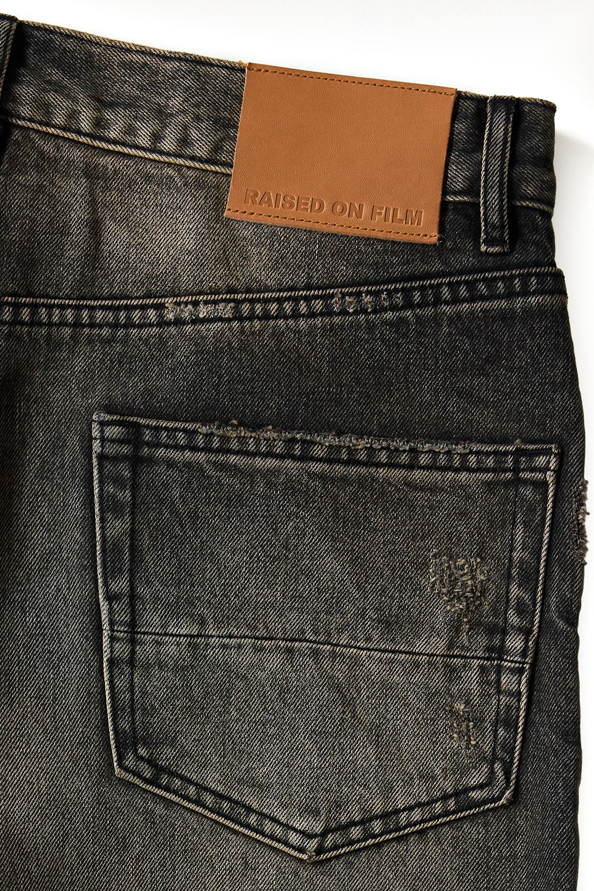 Wide Denim - Mud Wash, detail patch view