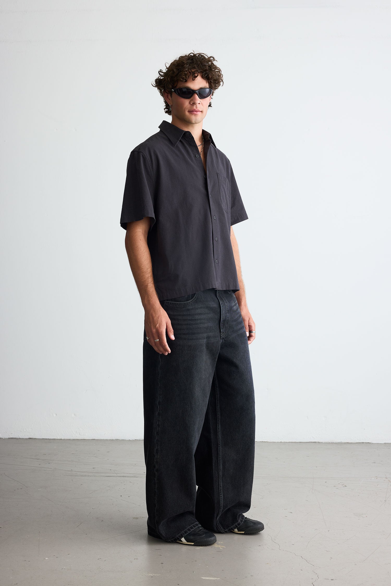 Wide Denim - Black Wash
