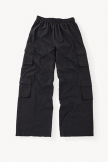 Summer Cargo Pants - Black, flatlay front view